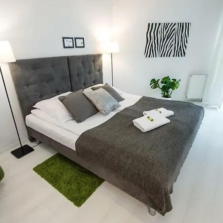 Apartament Grey - Thom - Parking Free Poznań