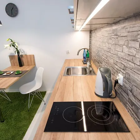 Grey - Thom - Parking Free Apartament *
